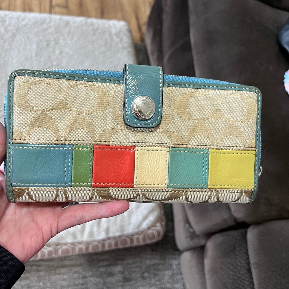 EUC VINTAGE COACH WALLET 8x5